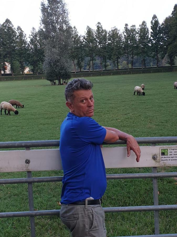 Airport Malpensa -Gallarate Stazione Esterno foto